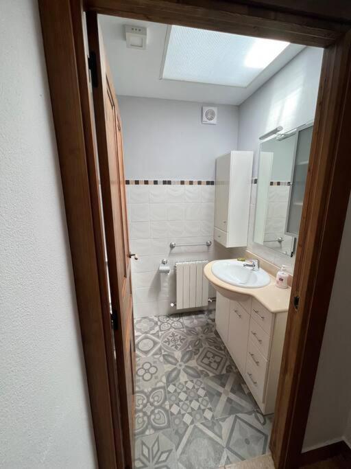 Apartamento Duplex En Sangueesa De 3 Dormitorios Y 2 Banos Dış mekan fotoğraf