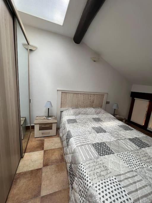 Apartamento Duplex En Sangueesa De 3 Dormitorios Y 2 Banos Dış mekan fotoğraf